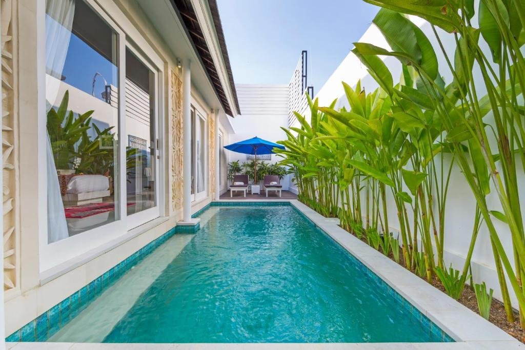 Great 2BR Private Pool Villa in Center Seminyak