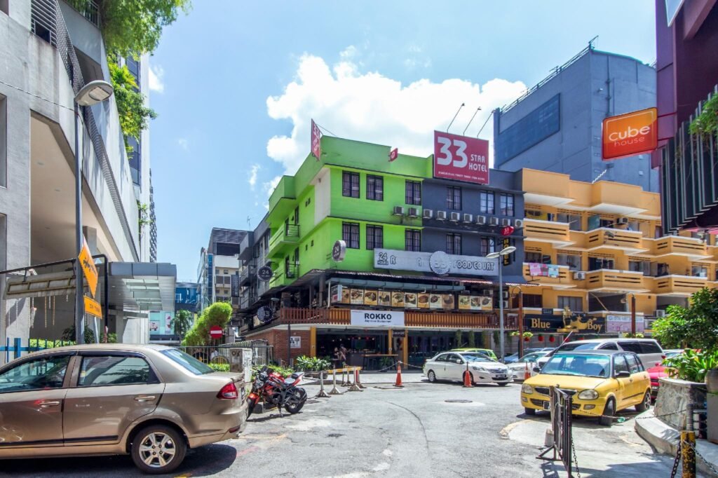 33 Star Hotel by THE AWINKA GROUP OF MANAGEMENT SDN BHD