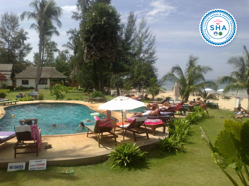 Gooddays Lanta Beach Resort