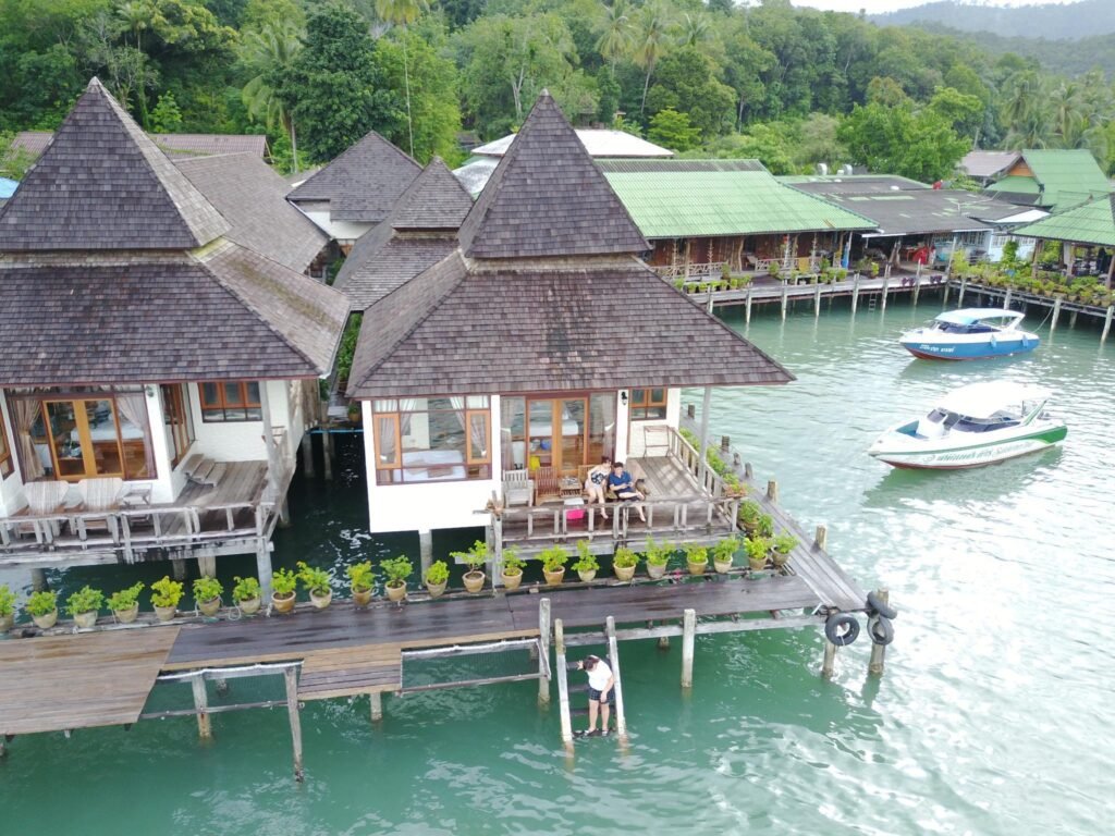 Salakphet Resort