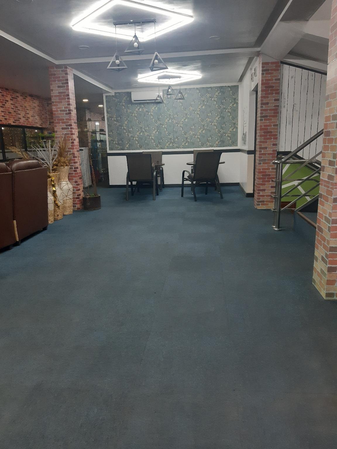 999 Hotel, Angeles / Clark, Philippines