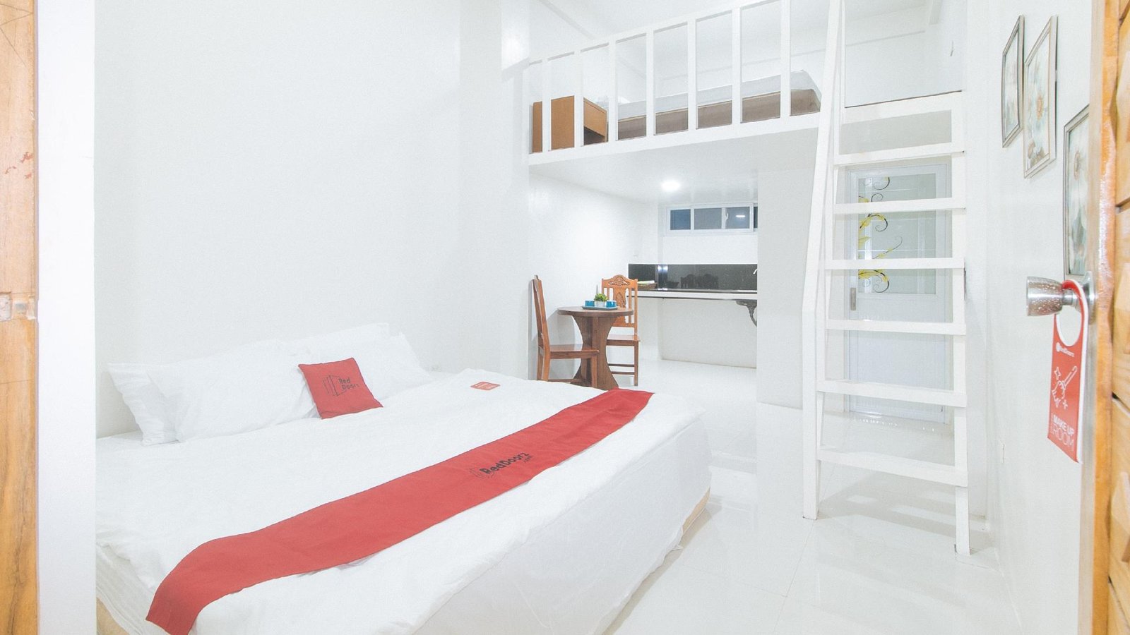 RedDoorz @ Alaminos Pangasinan, Alaminos City, Philippines