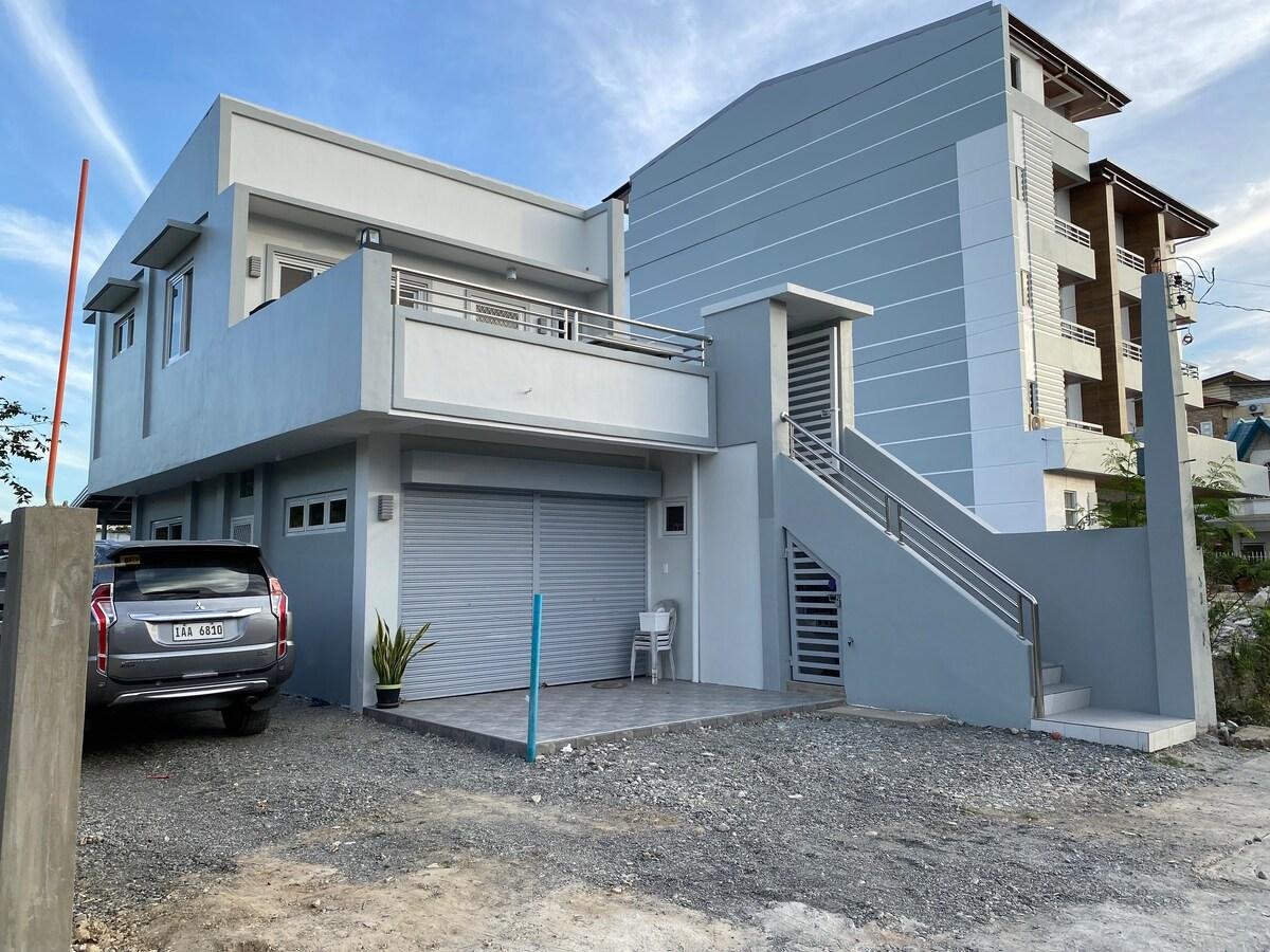 Skye-Lounge Inn, Alaminos City, Philippines