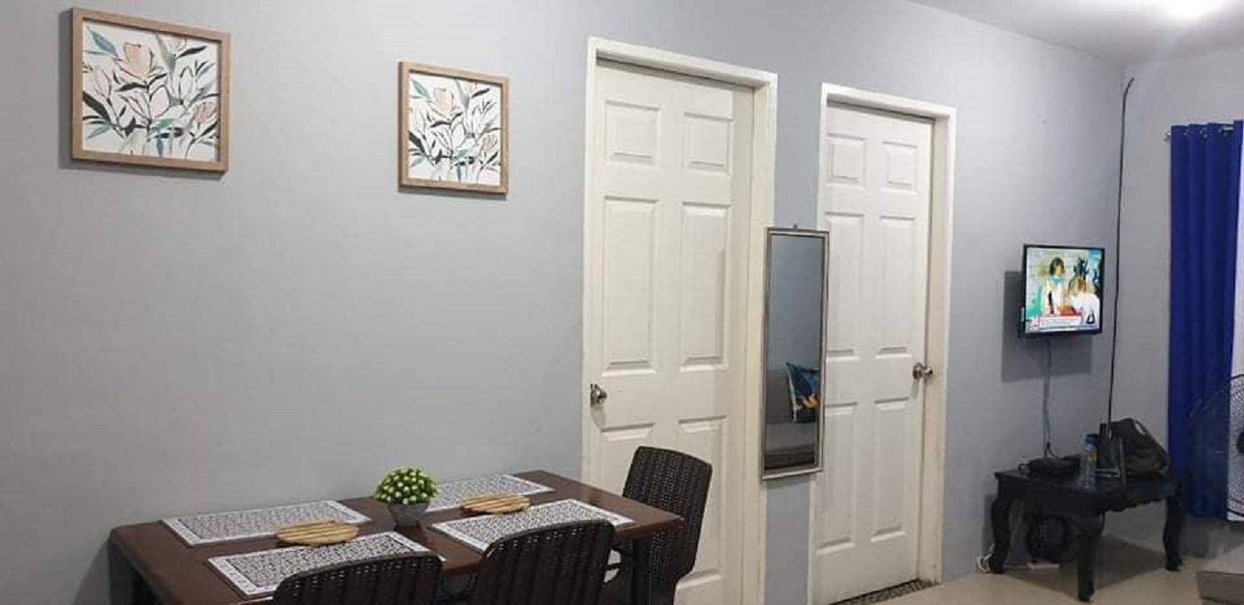 Apple Transient House, Angeles Clark, Philippines