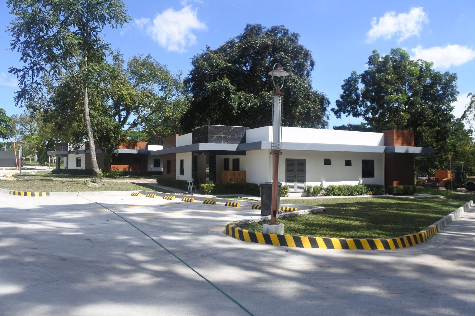 Aurora Villas and Cabin Resort, Angeles Clark, Philippines