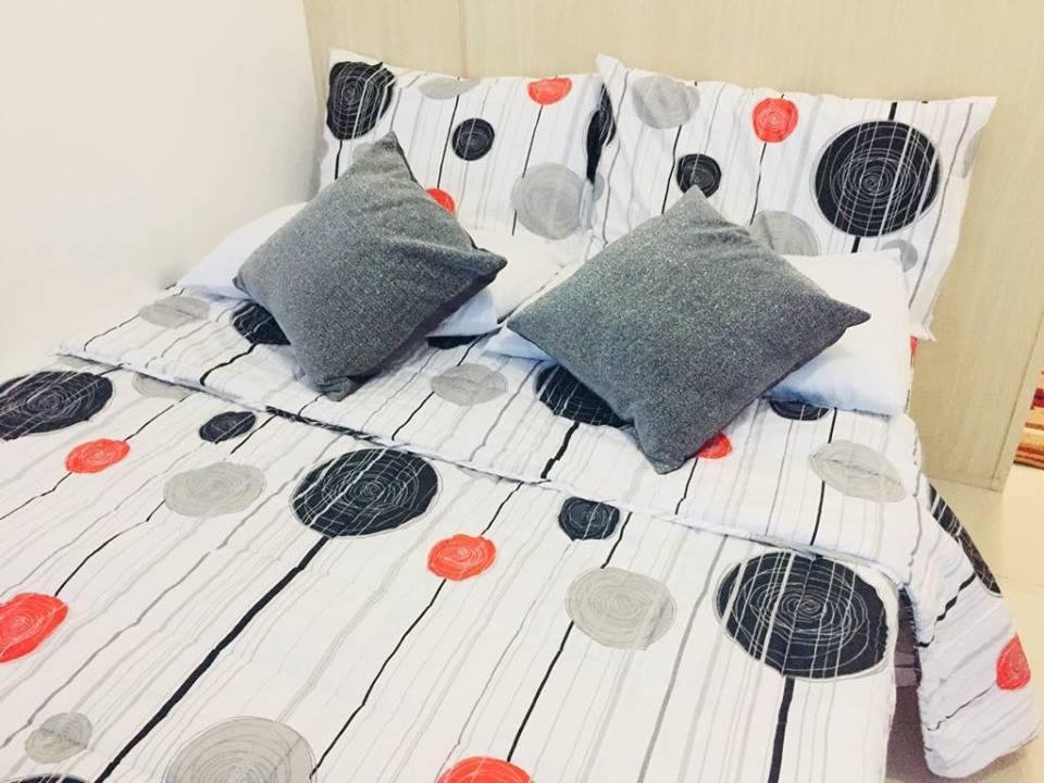 1BR  Stunning view  SM Light Residences Wifi