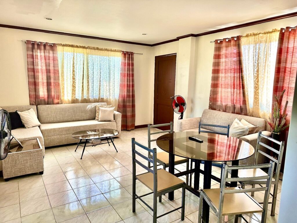 2 BR apartment near CONVENTION Center #1