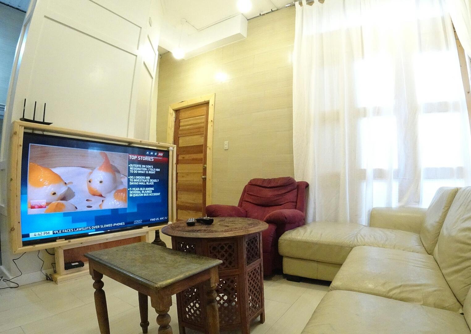 65 inches HDR TV & Fibr Internet PLDT