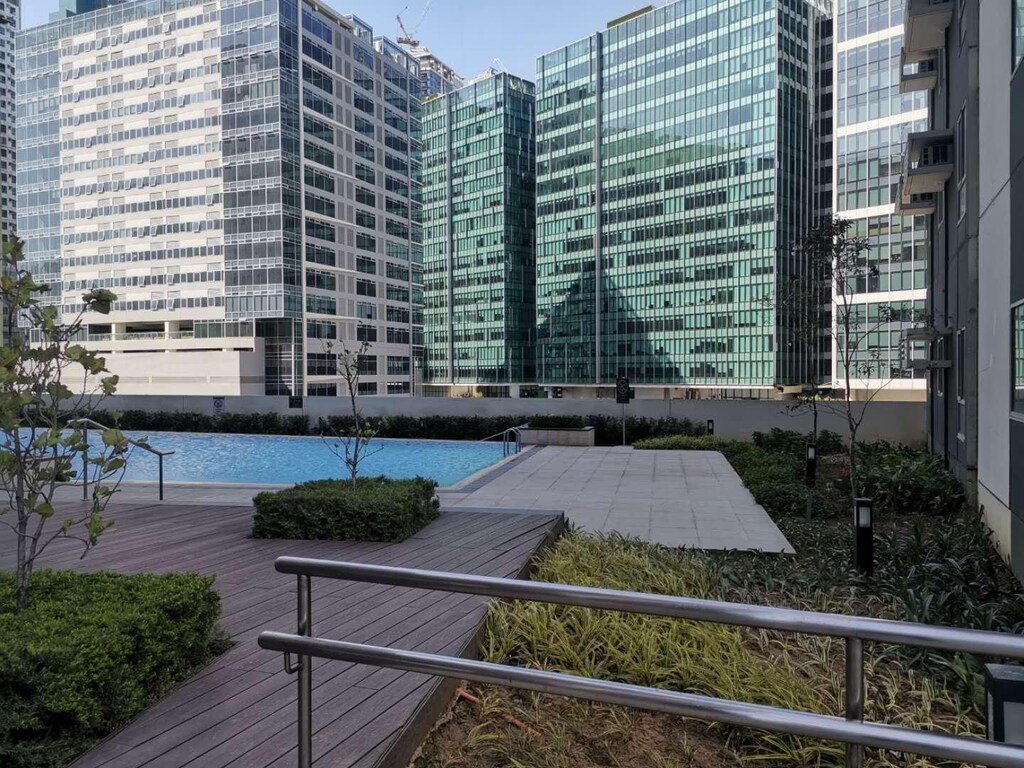7 Days Rooms Avida 34th Uptown BGC 1422 Reviews Travel Guide 3 Star Hotel Unbeatable Location Booking
