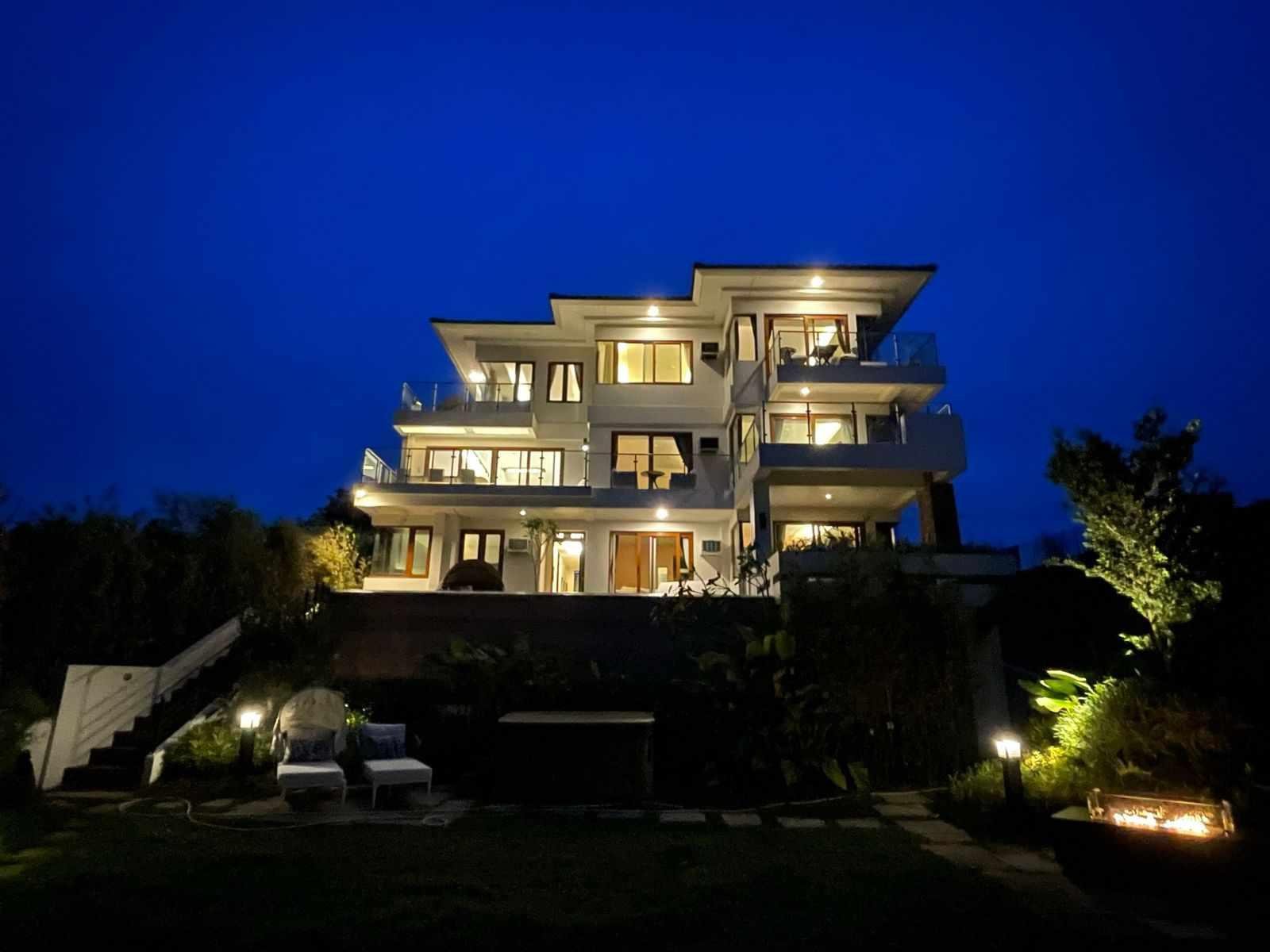 8 Suites By Fat Jimmy's