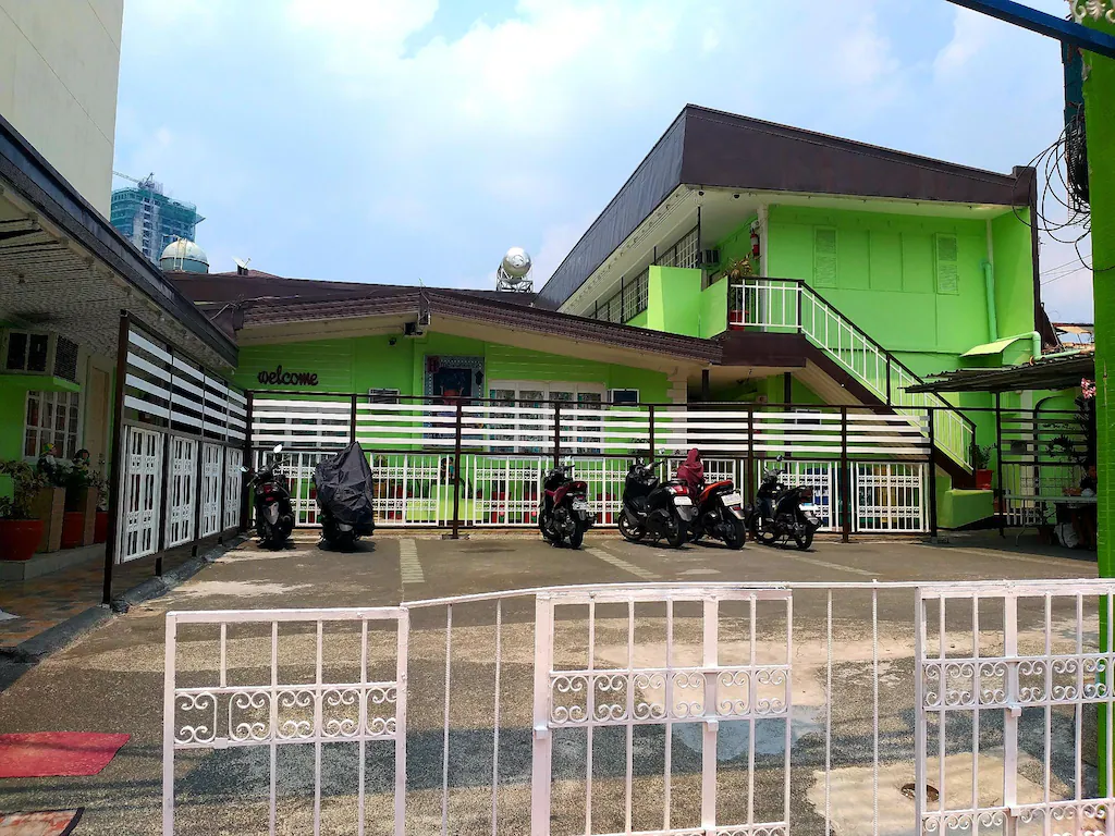 AMBIANZA APARTELLE Reviews and Travel Guide for the Ultimate Budget Staycation