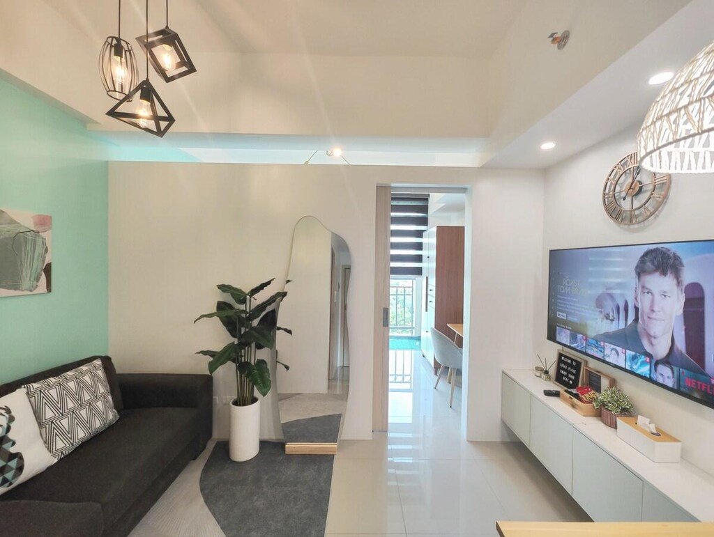 Aesthetic 1 Bedroom w/ Balcony, Manila, Philippines