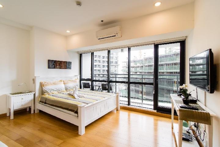 Amazing Milano By Versace 1BR 200MB WiFi w/NETFLIX