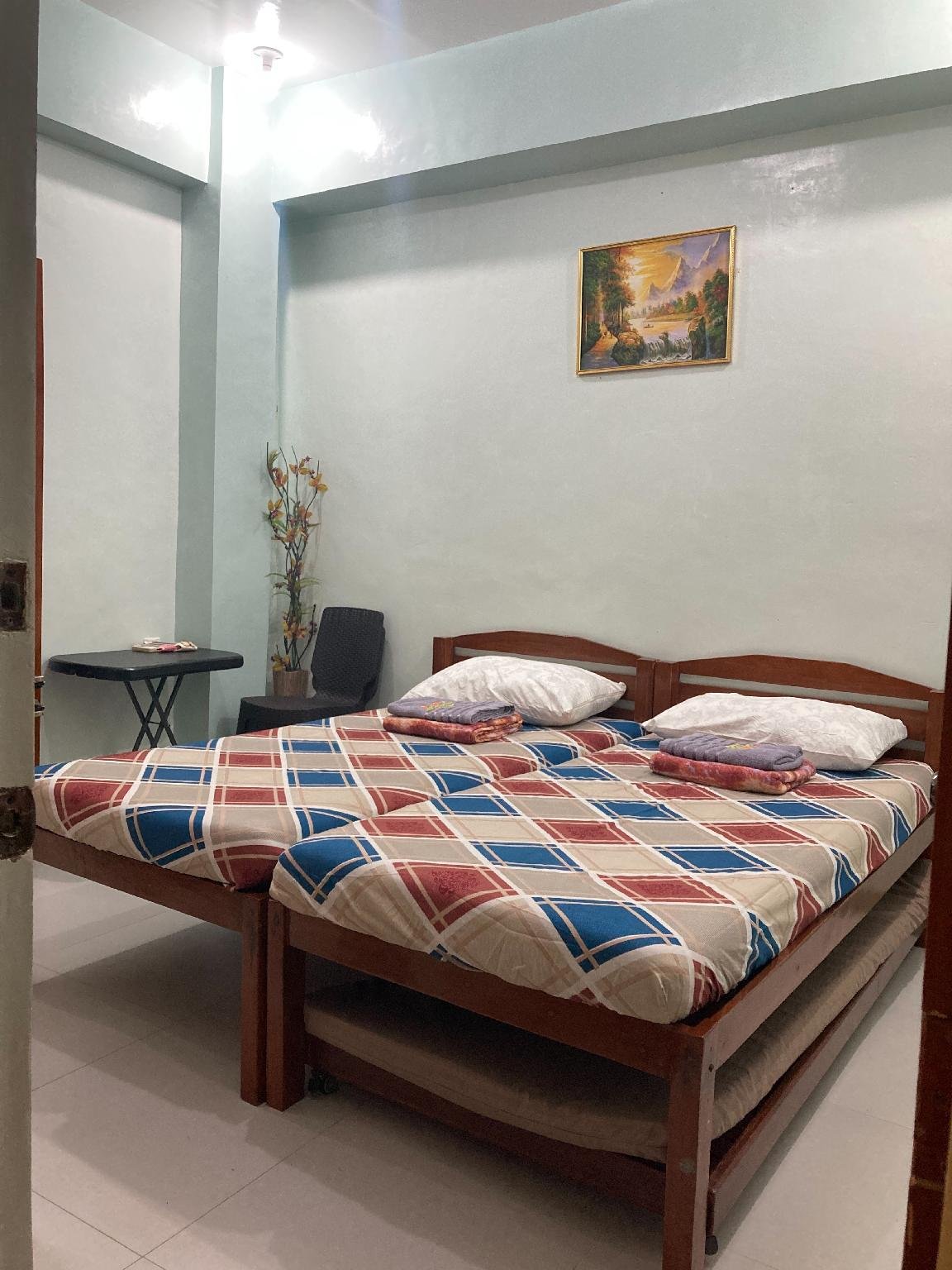 Anne’s  Ville 1 with FIBER internet & PARKING