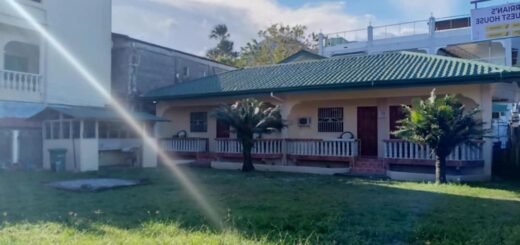 Arrian’s Guest House, Puerto Galera, Philippines