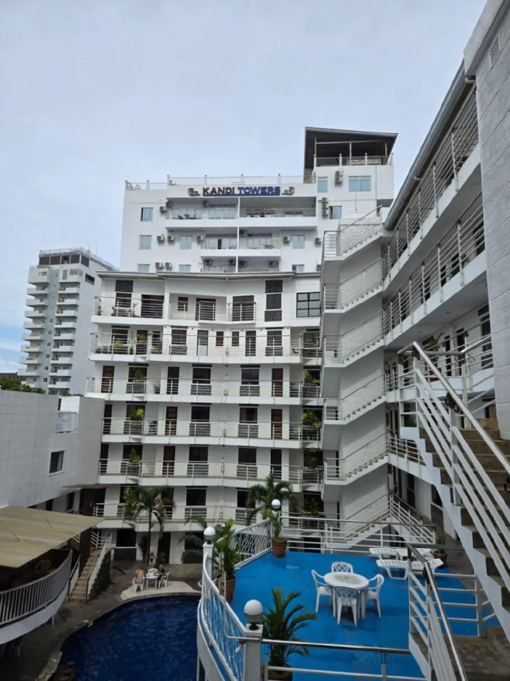 Arte Condo Rentals Grosvenor Square (Kandi Realty), Angeles / Clark, Philippines