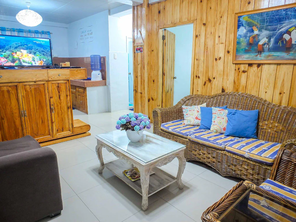 Baguio 2-Bedroom Modern Blue Apartment Unit, Baguio, Philippines