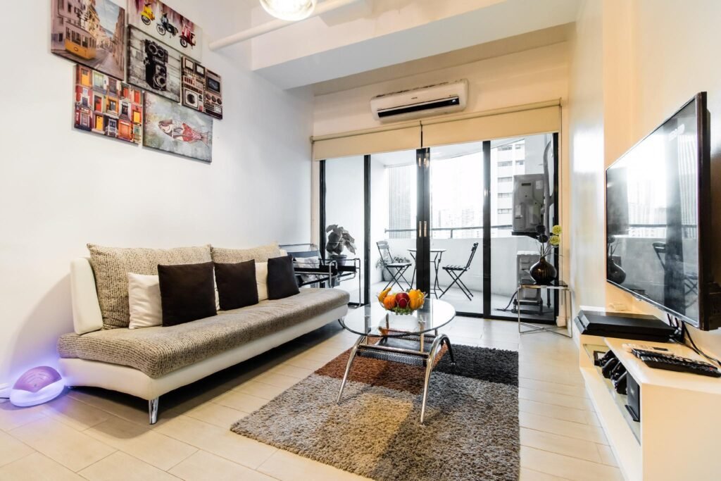 Big High End 2BR in Salcedo Village Makati