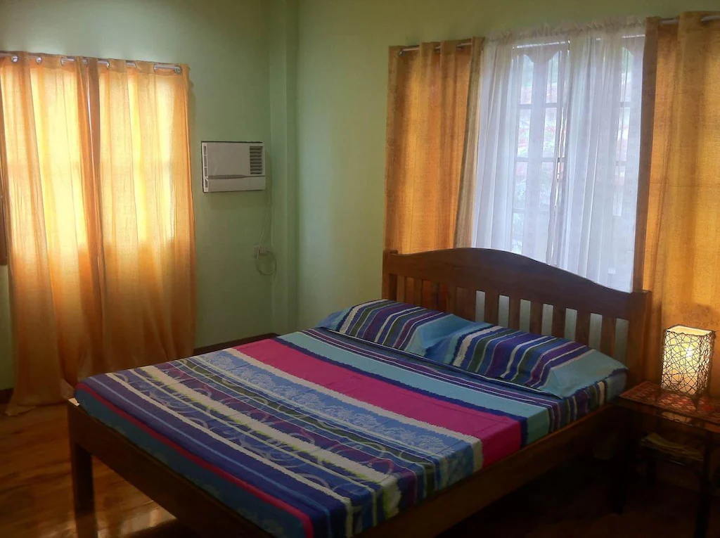 Bon Voyage Ticket Outlet & Homestay, Camiguin, Philippines