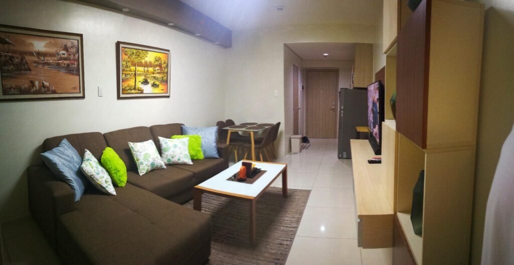 Breeze Residences at Roxas Blvd