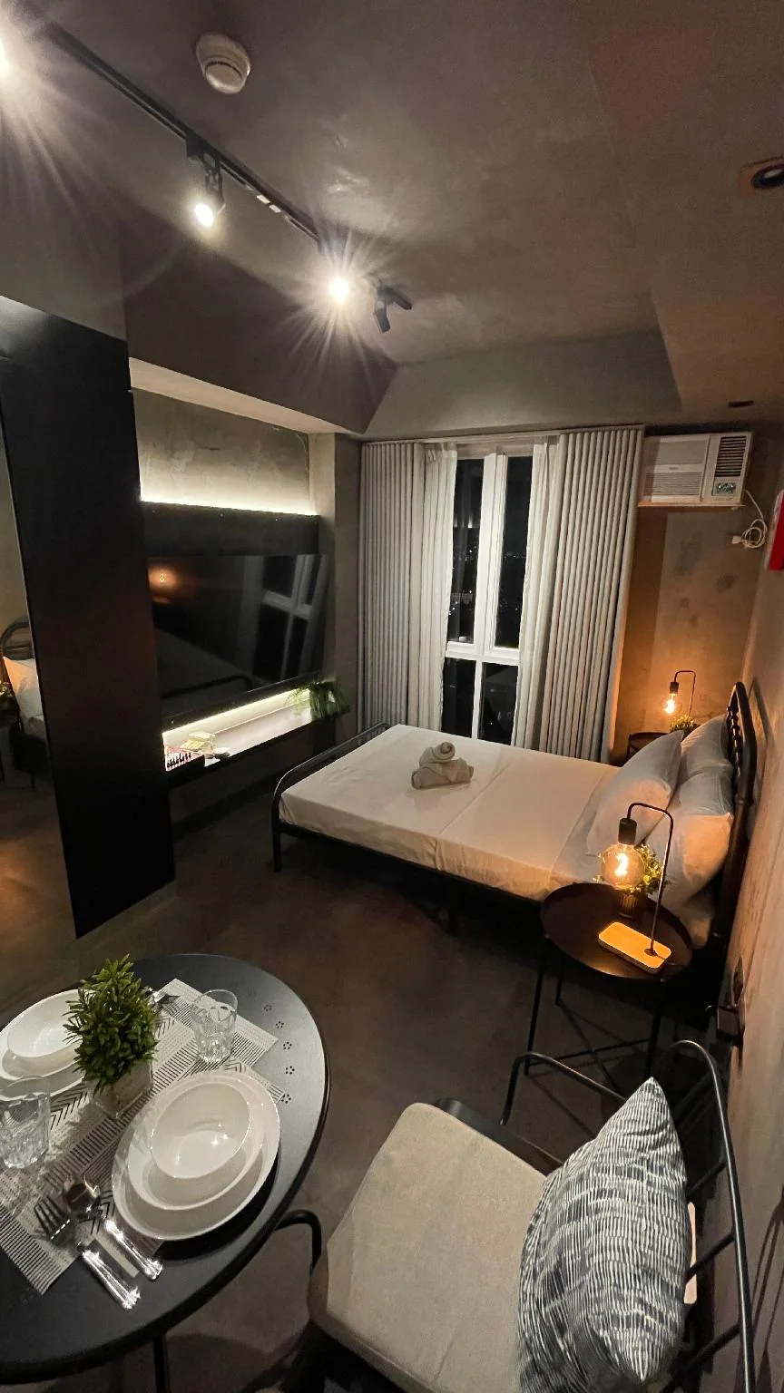 Brutalist Kasara Hideout | 65” TV + City Feels, Manila, Philippines