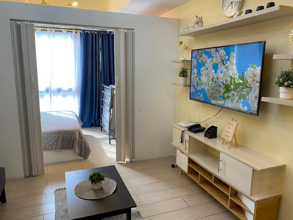 C6-10D 81 Newport Boulevard Condominium near T3, Manila, Philippines