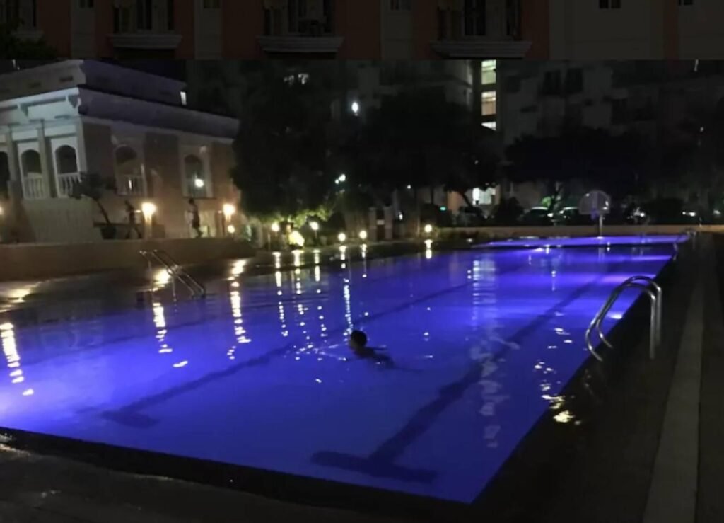 CHATEAU ELYSSE  A2 NEAR AIRPORT  FREE WIFI