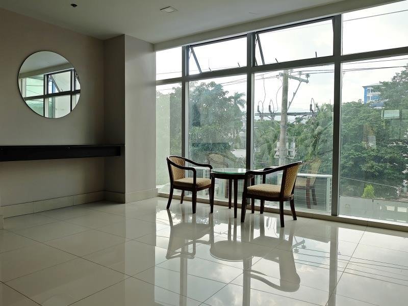 Capitol Central Hotel and Suites