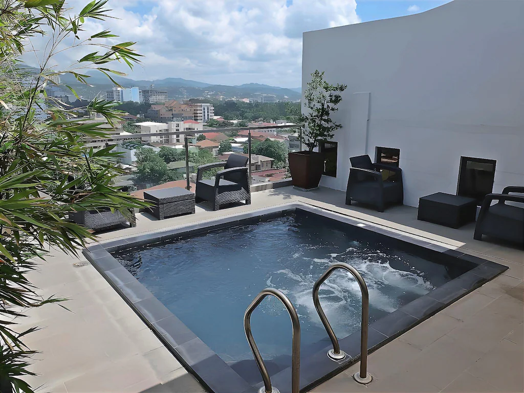 Castle Peak Hotel, Cebu, Philippines