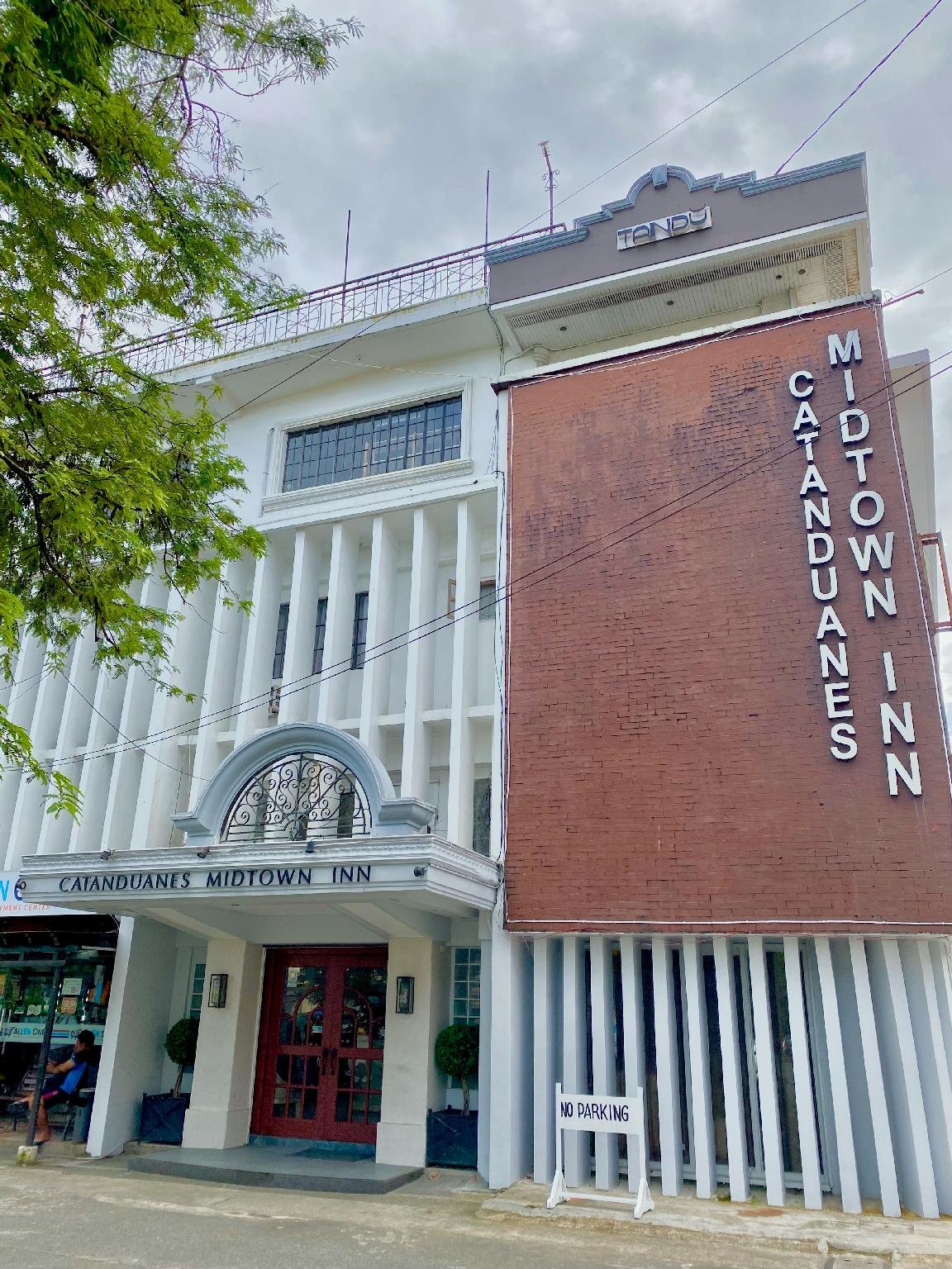 Catanduanes Midtown Inn