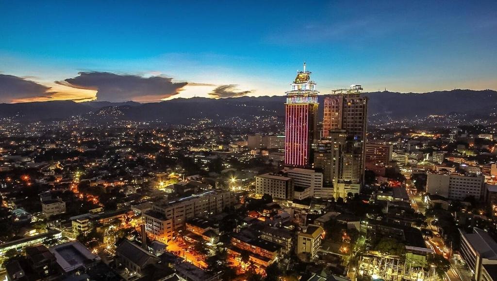 Cebu Luxury On Top of the World Panorama Reviews and Ultimate Travel Guide