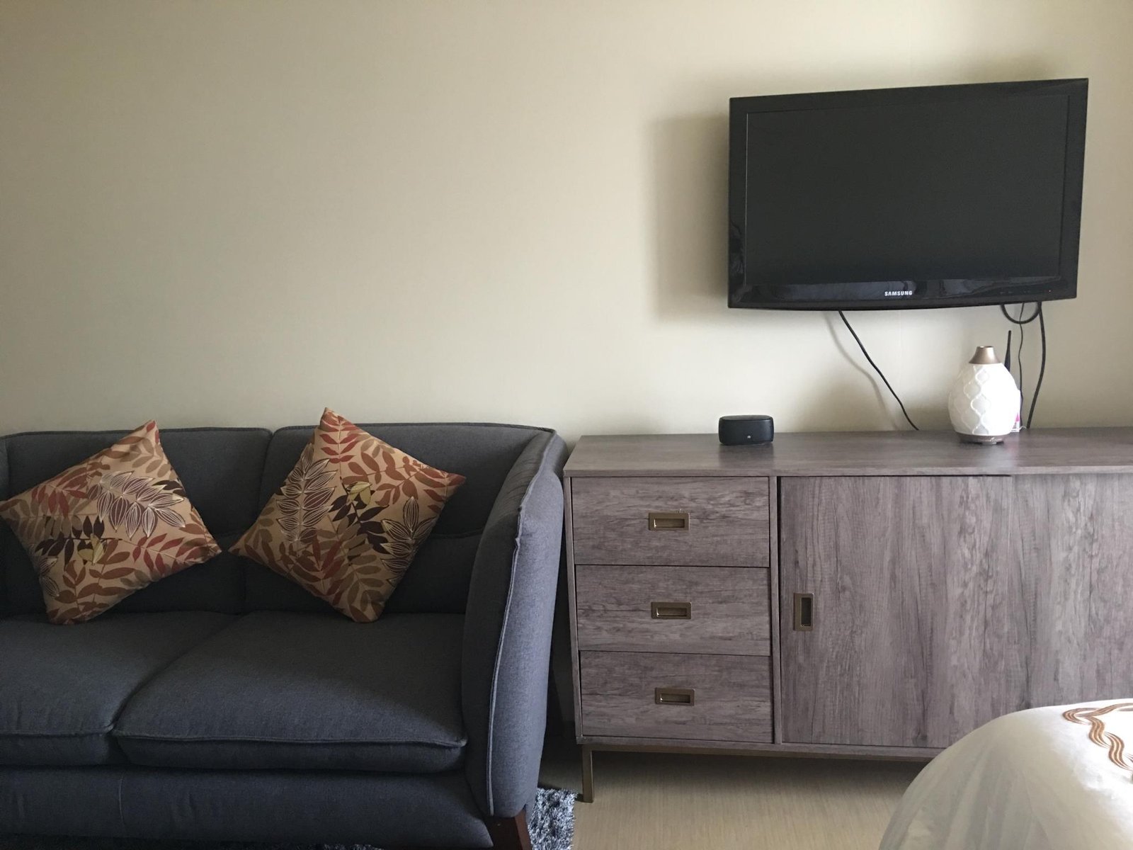 Centrio Tower Studio Unit  beside AYALA MALL -1-9