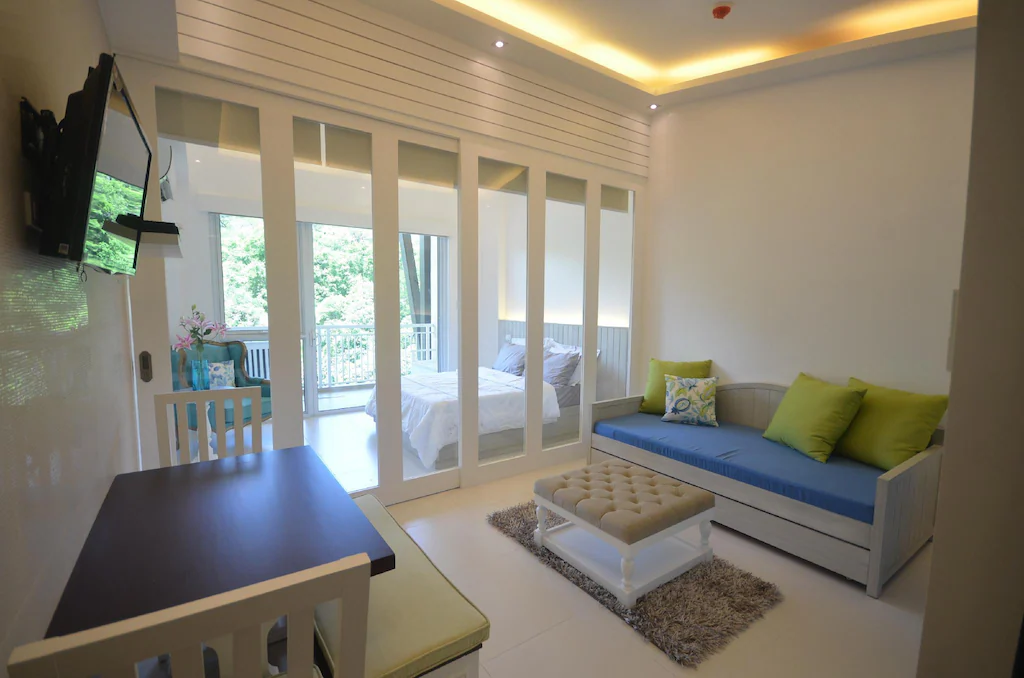 Escape to Paradise: Your Ultimate Guide to a Chic 1BR Getaway at Pico de Loro