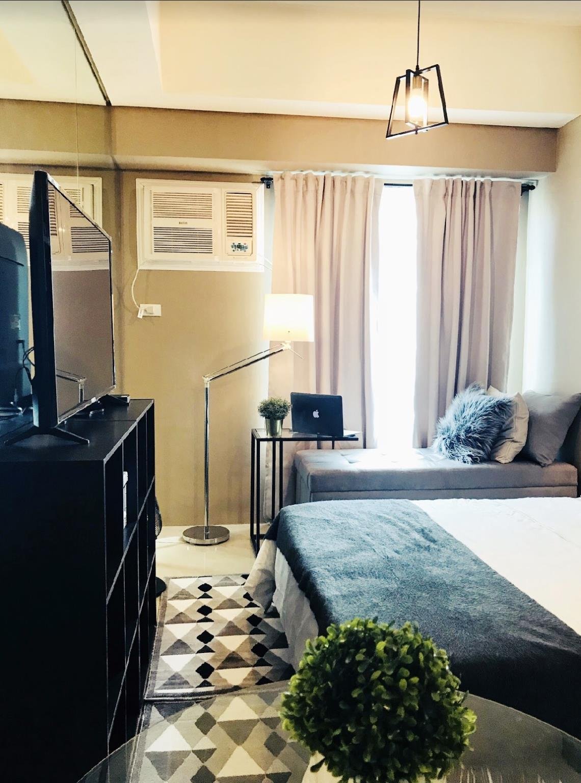 Christine Suites at The  Beacon Makati Condo