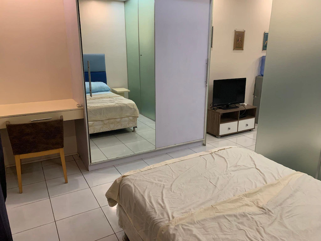 Clean Malate Bayview Mansion @ 150Mbps internet 10, Manila, Philippines