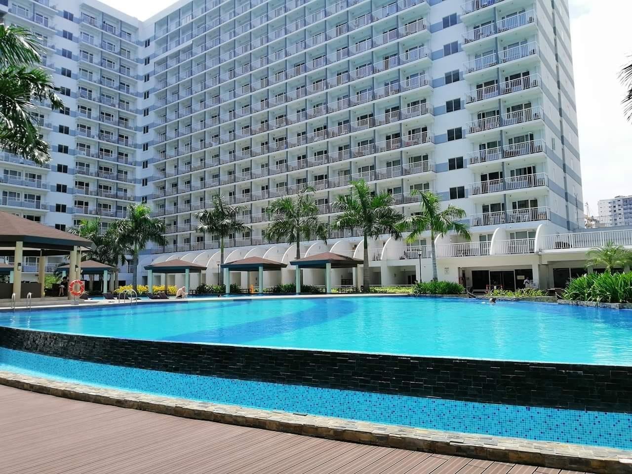 Clean&Cozy 1BR near MOA/Airport (Shell Residences)