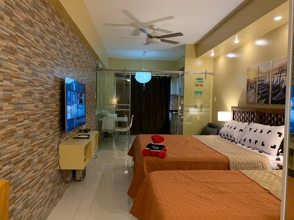Cloud 8 Hotel Wind Residences Tagaytay Reviews Travel Guide 2.5 Star Affordable Escape