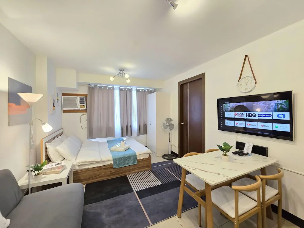 Condotel 1BR Ridgewood Towers Taguig City #RW14, Manila, Philippines