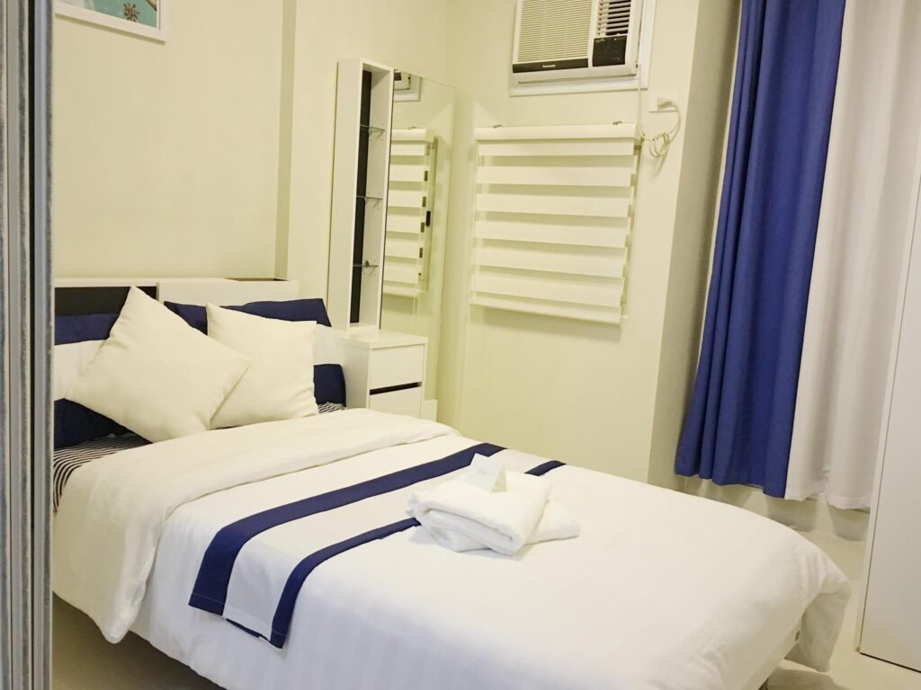 Cool and comfy furnished condo unit near ABS CBN