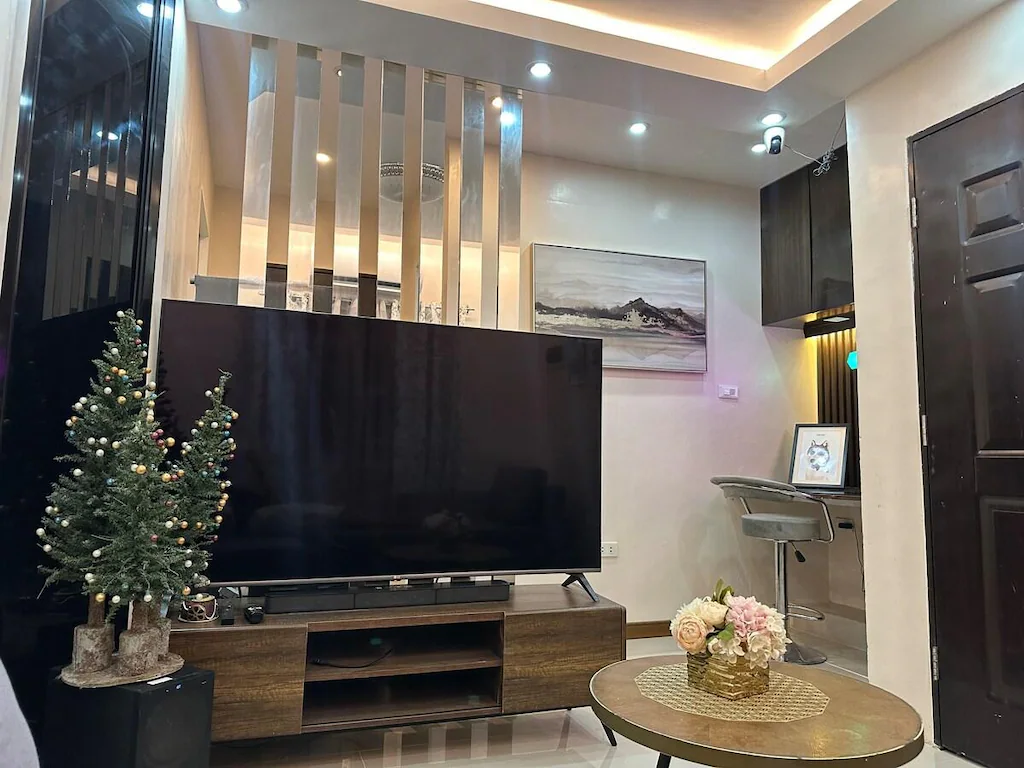 Cozy 2-Bedroom House w/ Terrace, Iligan City, Philippines