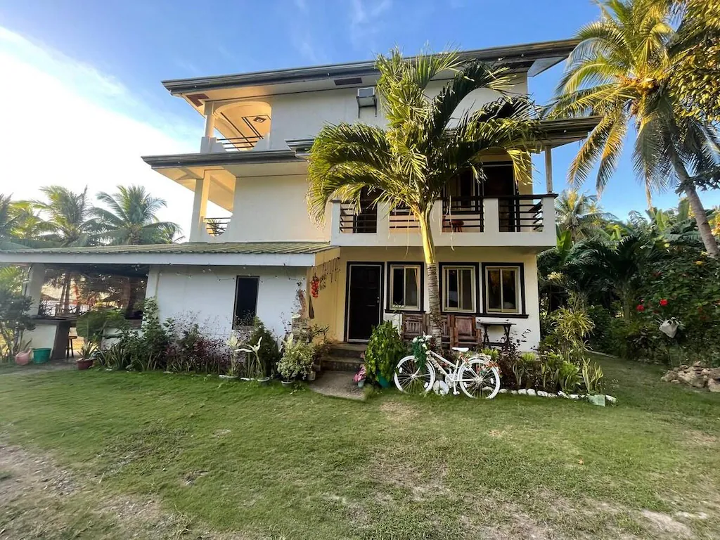 Cozy Air-Conditioned Room, Romblon, Philippines