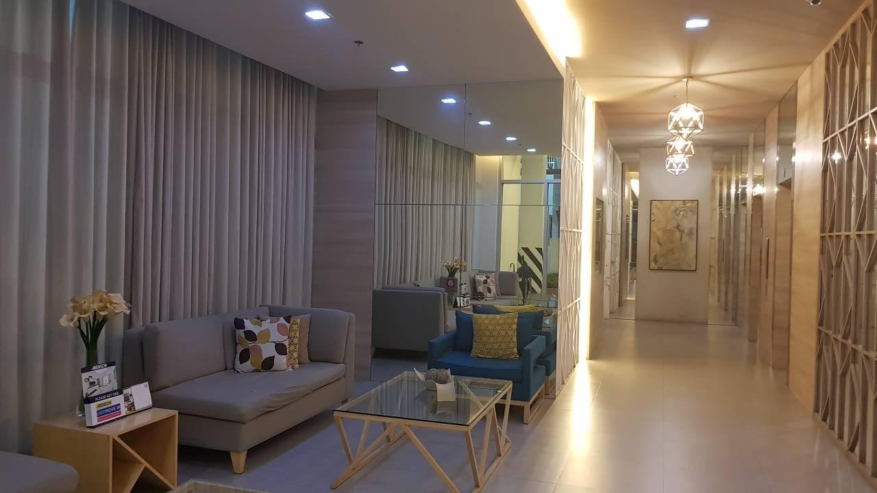Cozy and comfy studio condo in Alabang near SLEX