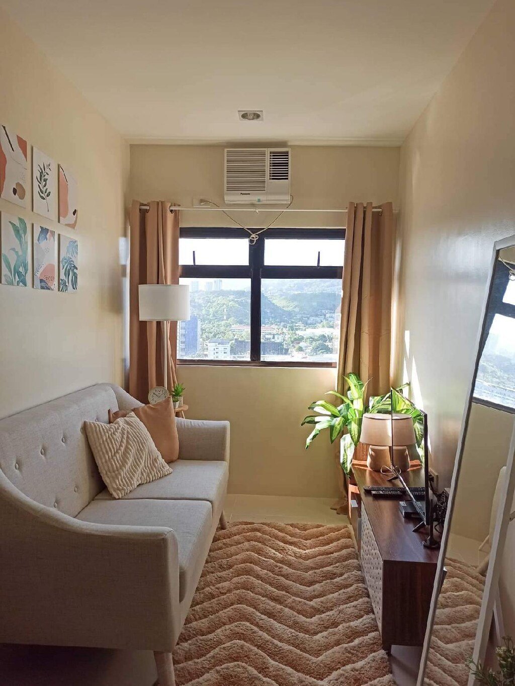 Affordable Cozy Condotel Near Naia Airport, Manila, Philippines