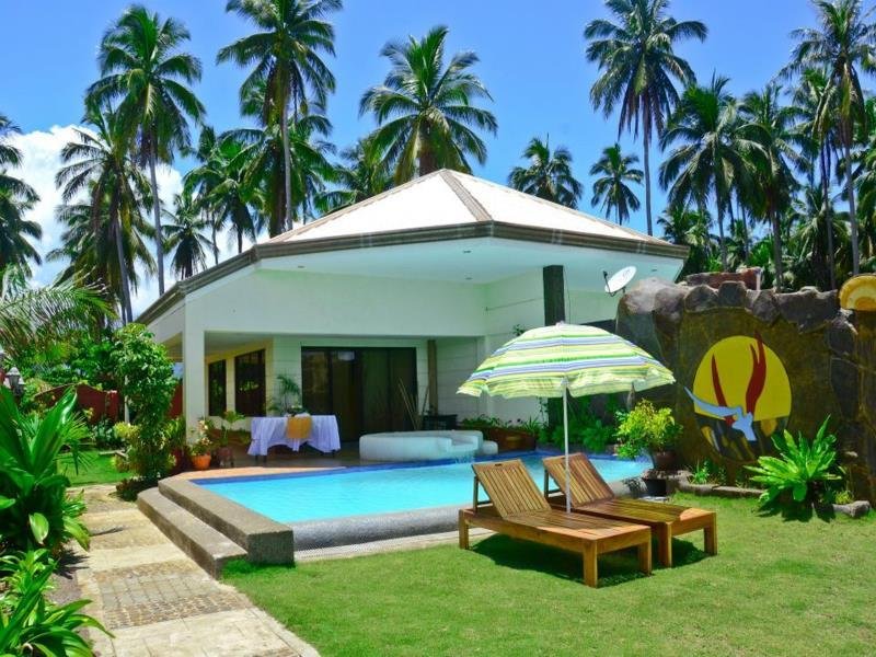 Crystal Paradise Resort