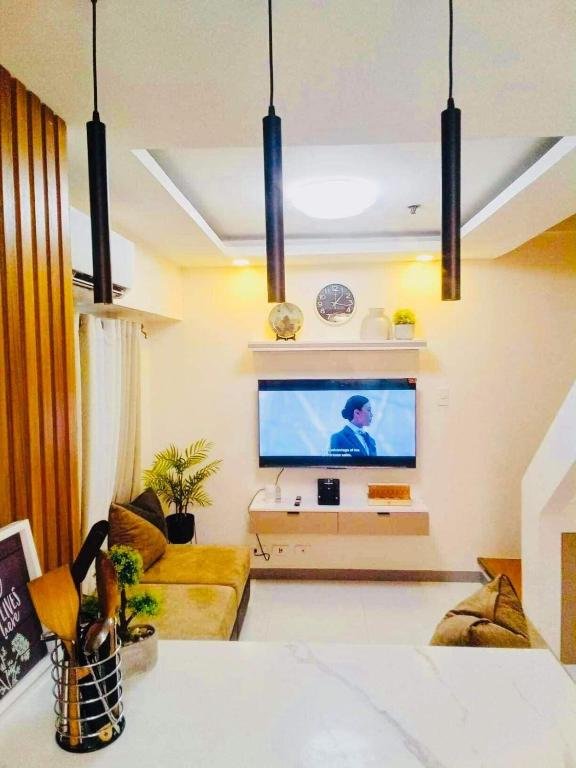 Cylo’s Place, Manila, Philippines