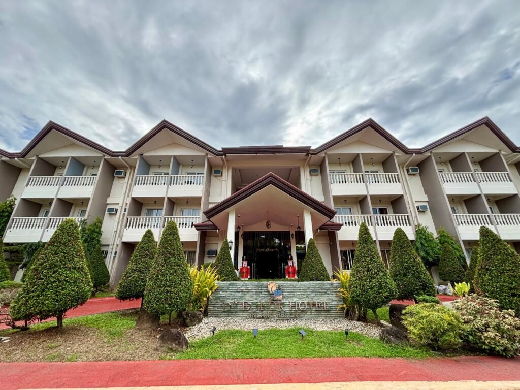 D Leonor Inland Resort and Adventure Park