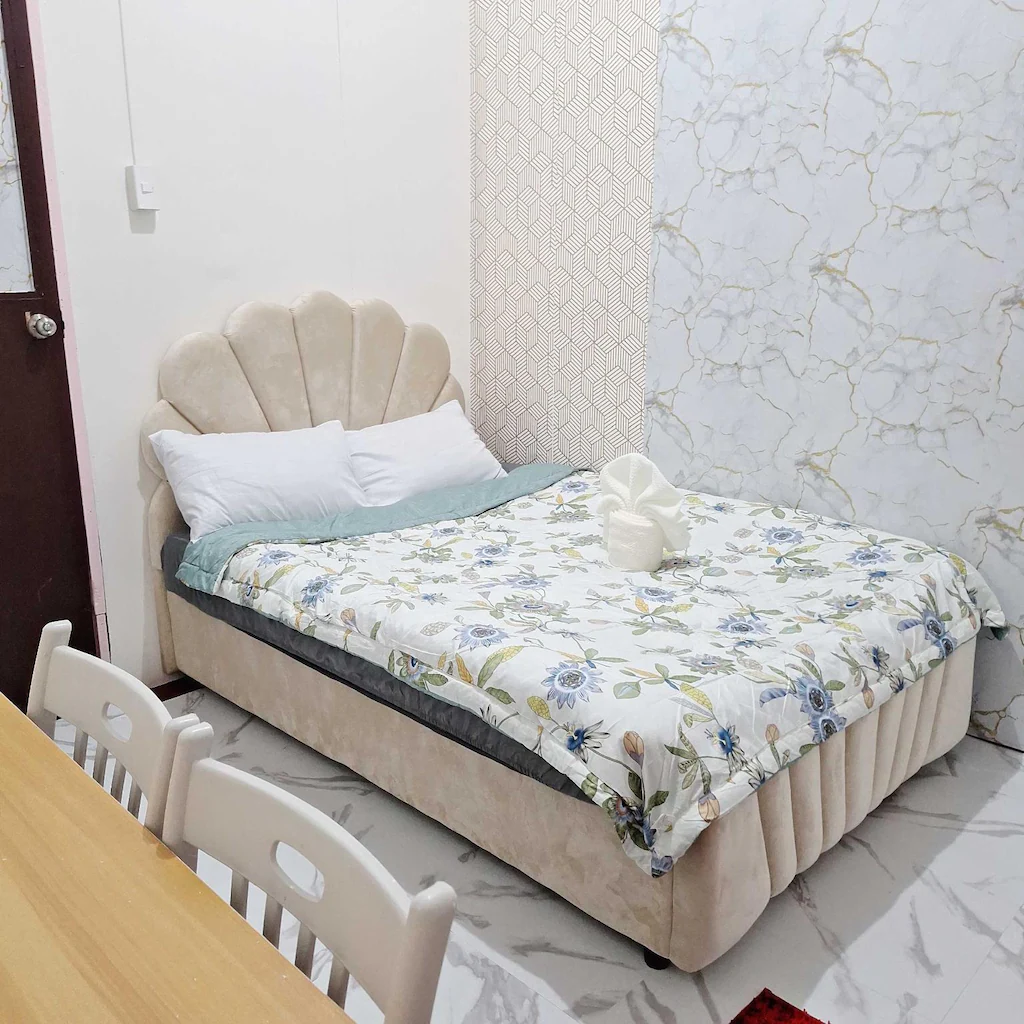 D2 Transient Room Dacudao Bajada nr USEP SM Lanang, Davao City, Philippines