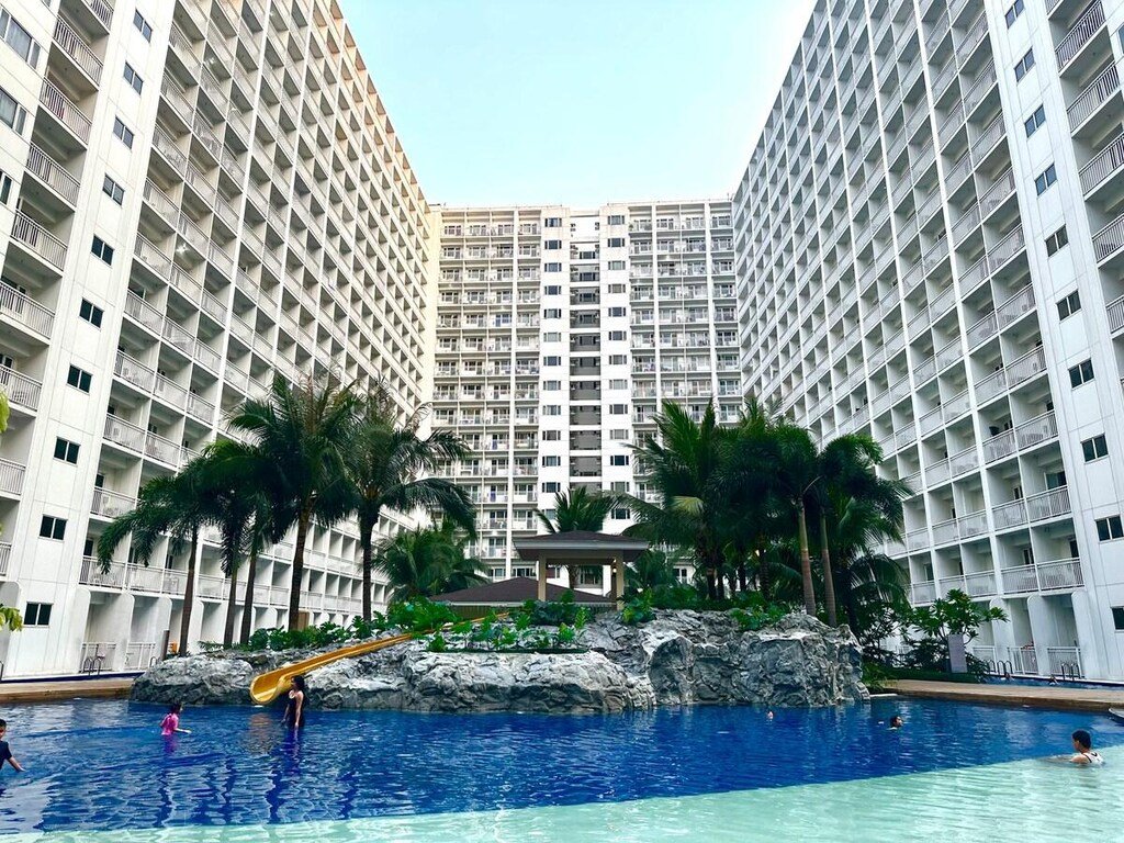 Dalia Suite – Shore 1 Residences, Manila, Philippines
