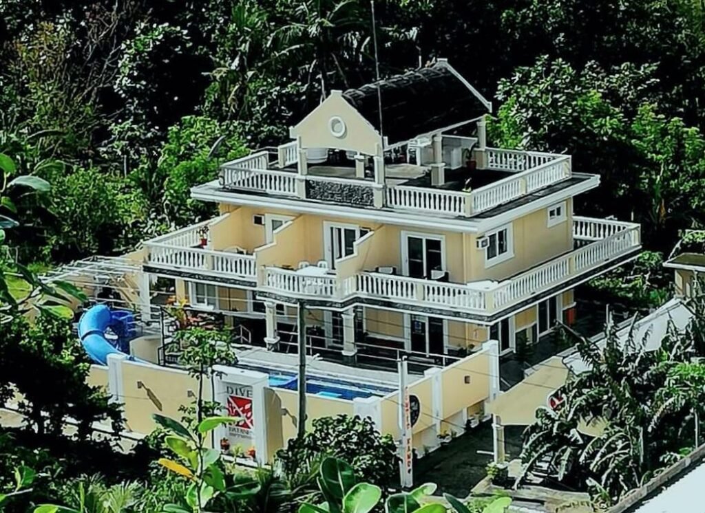 Dive Batanes Lodge
