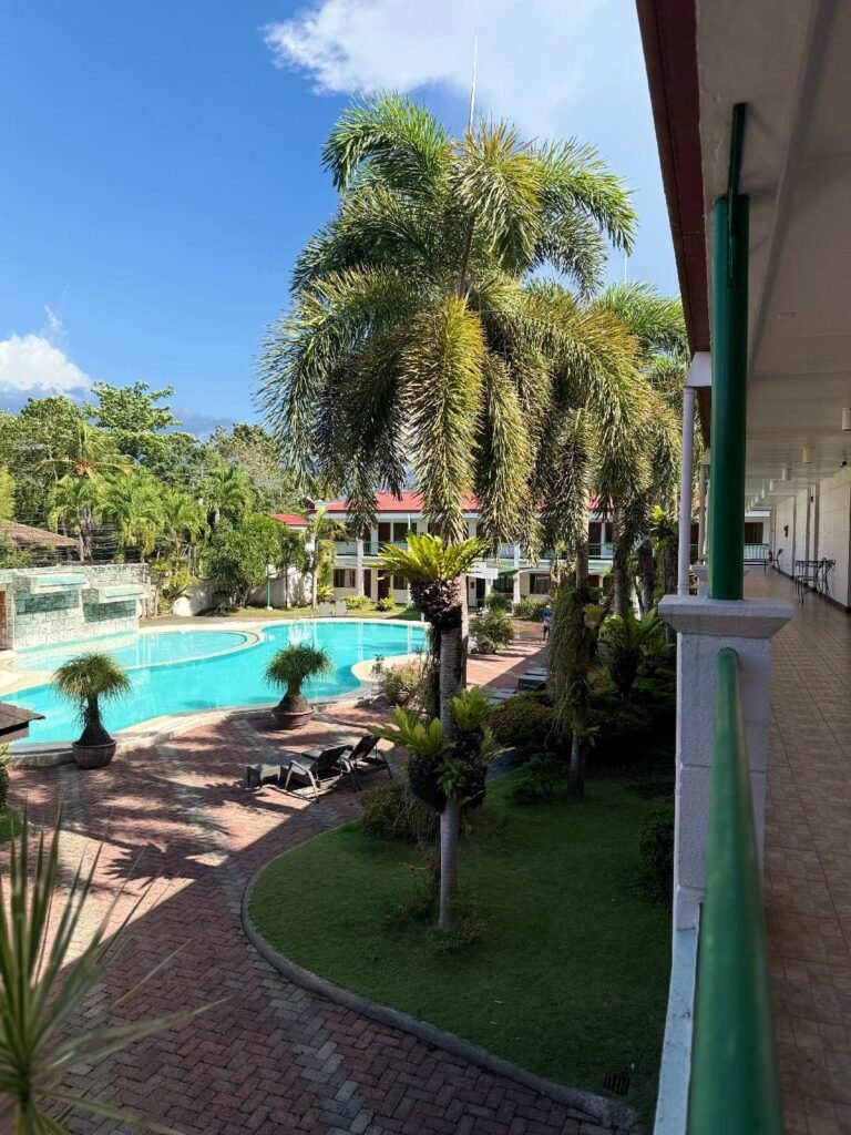 Dotties Place Hotel and Restaurant